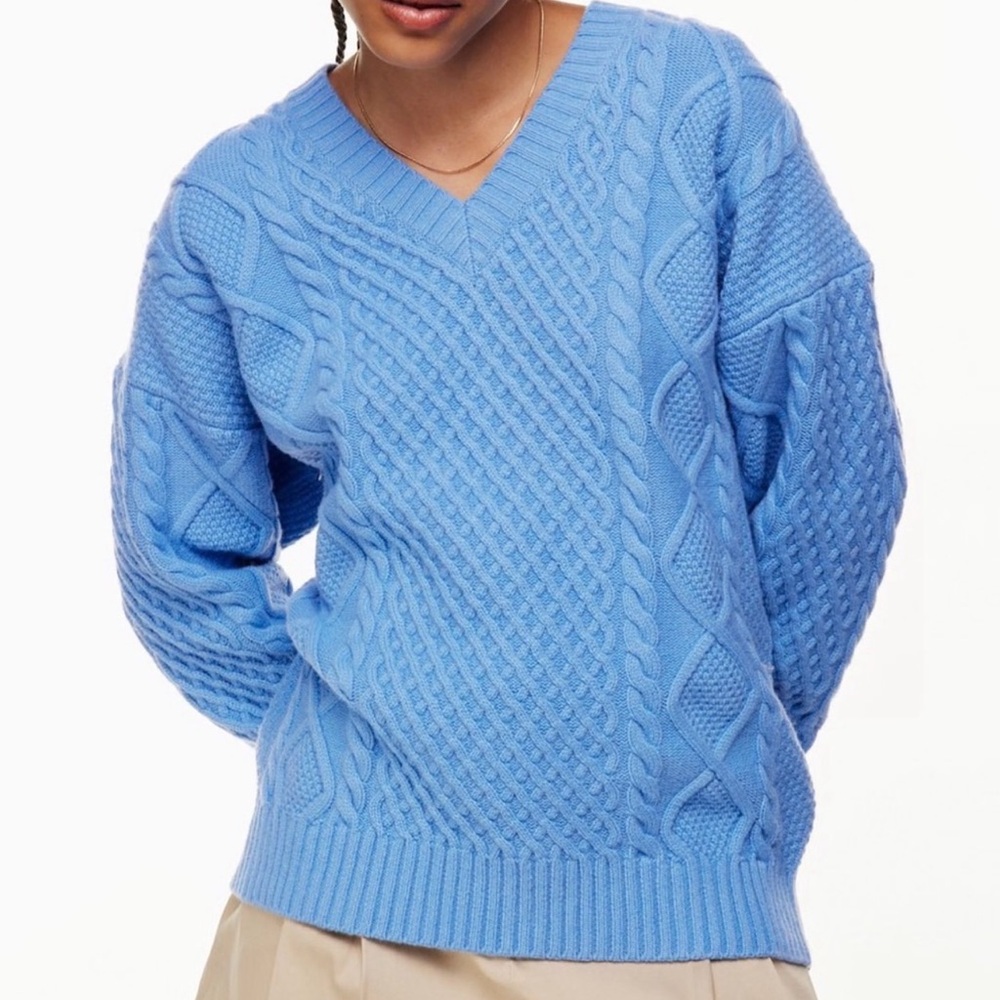 Aritzia top